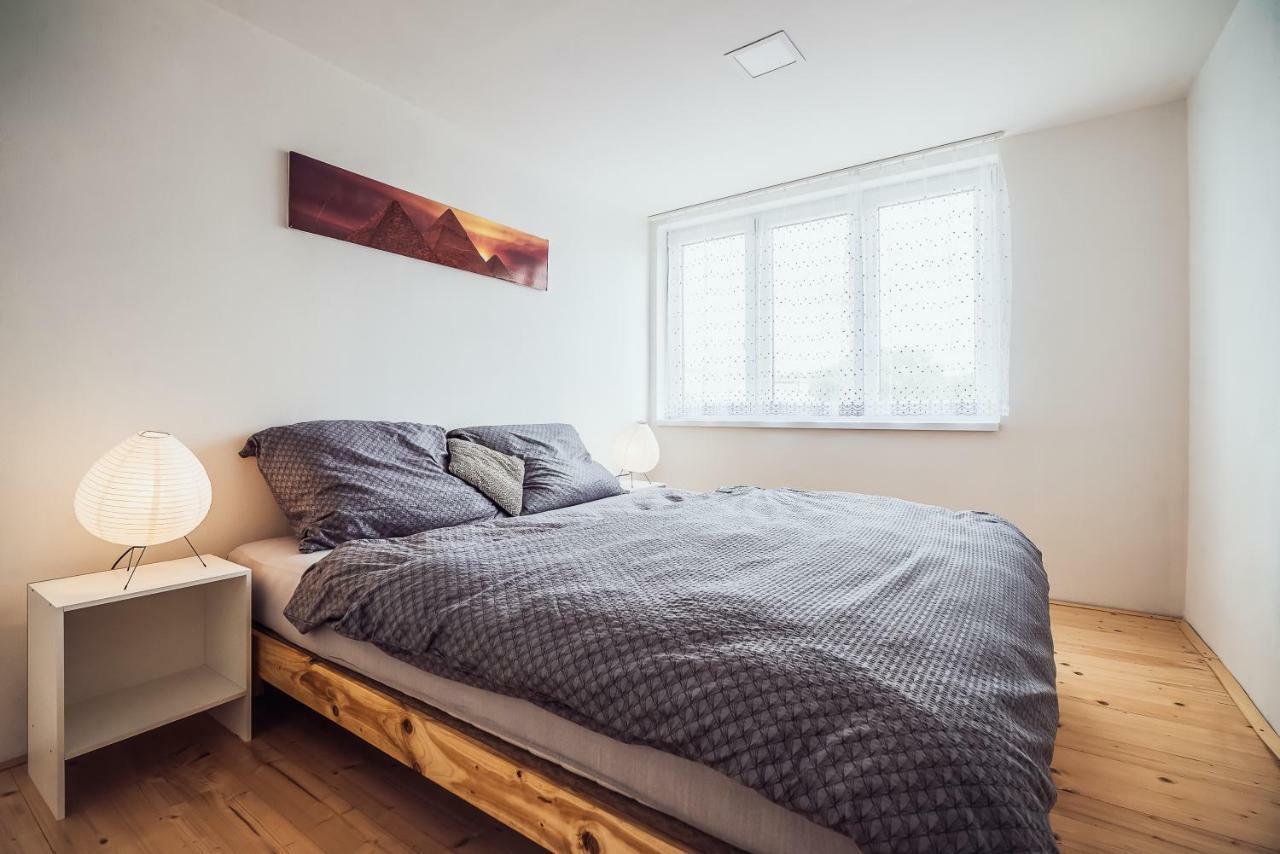 פררוב Skodova Apartments מראה חיצוני תמונה