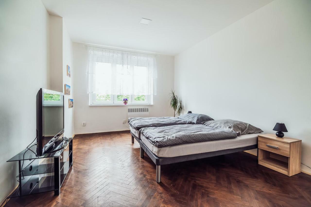 פררוב Skodova Apartments מראה חיצוני תמונה